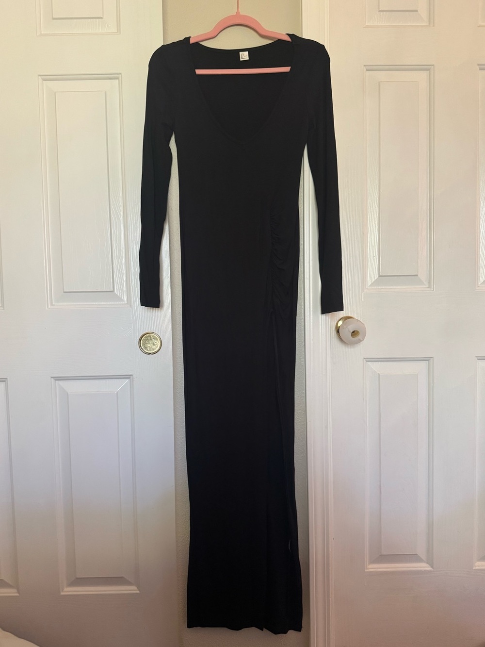 Black Long Sleeve V-Neck Maxi Dress with high slit